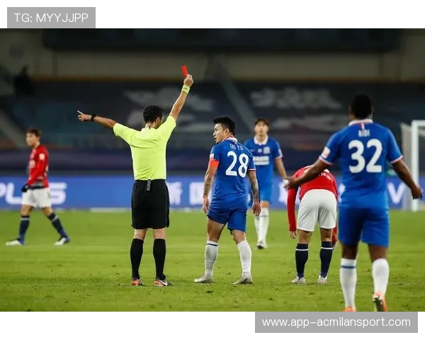 上海申花前场连线，曹赟定贴地斩破门