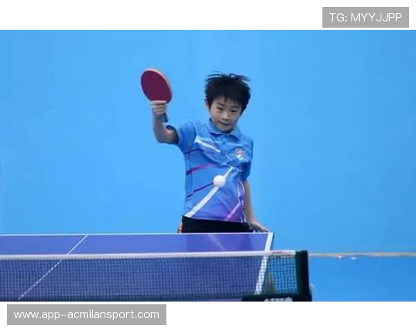 英格兰小将崭露头角，媒体都在吹，英格兰19岁小将痛哭