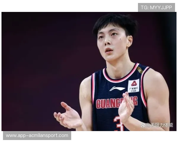 胡明轩关键三分稳住局势,广东胜券在握 胡明轩关键三分稳住局势,广东胜券在握