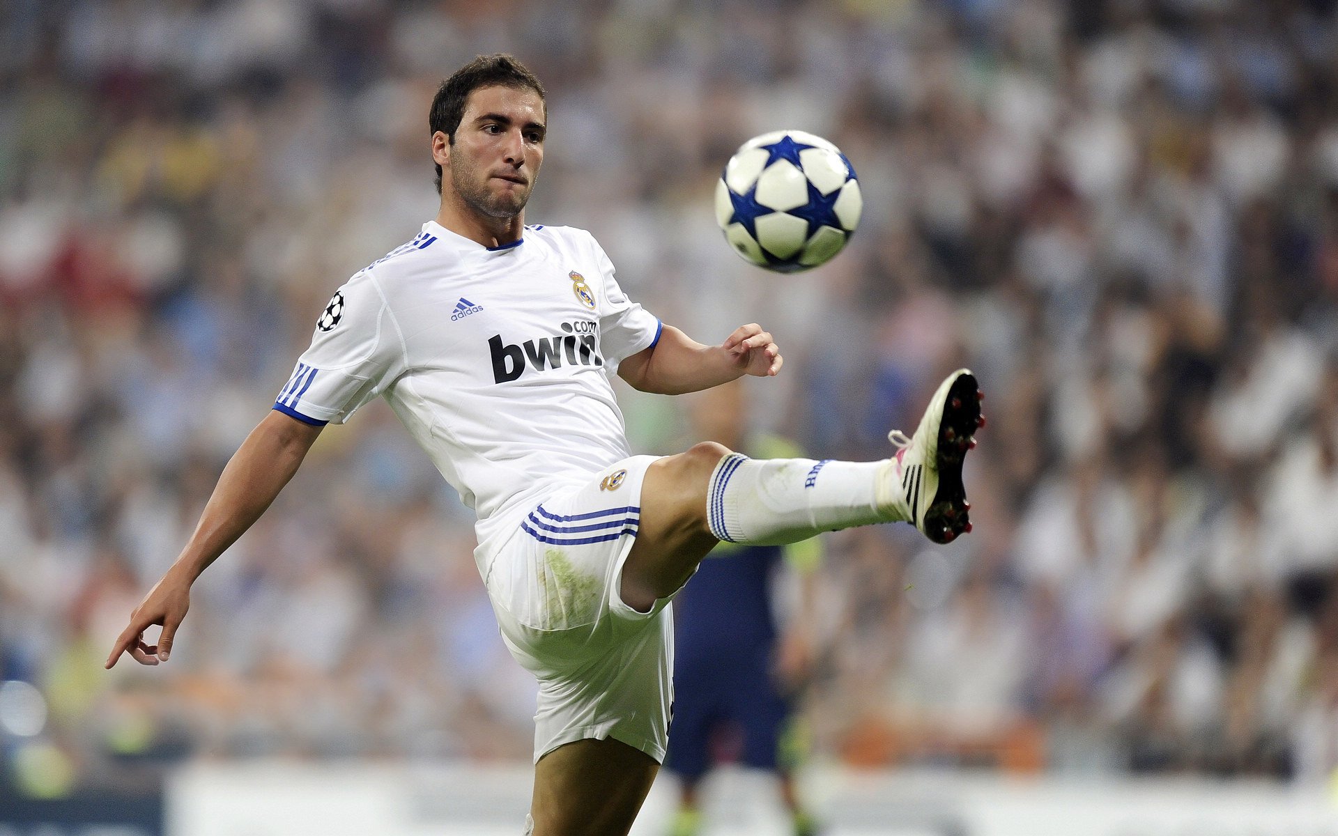 德式耐力风格 梅尔滕斯再受认可，德利斯·梅尔滕斯实况手游